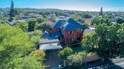 House For Sale in Boston, Bellville
